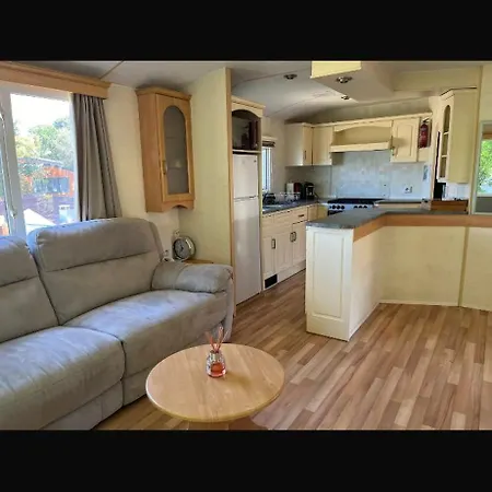 Mobil De Luxe Kemping