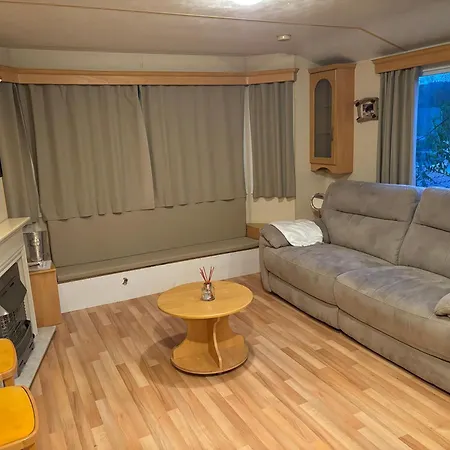 Mobil De Luxe *